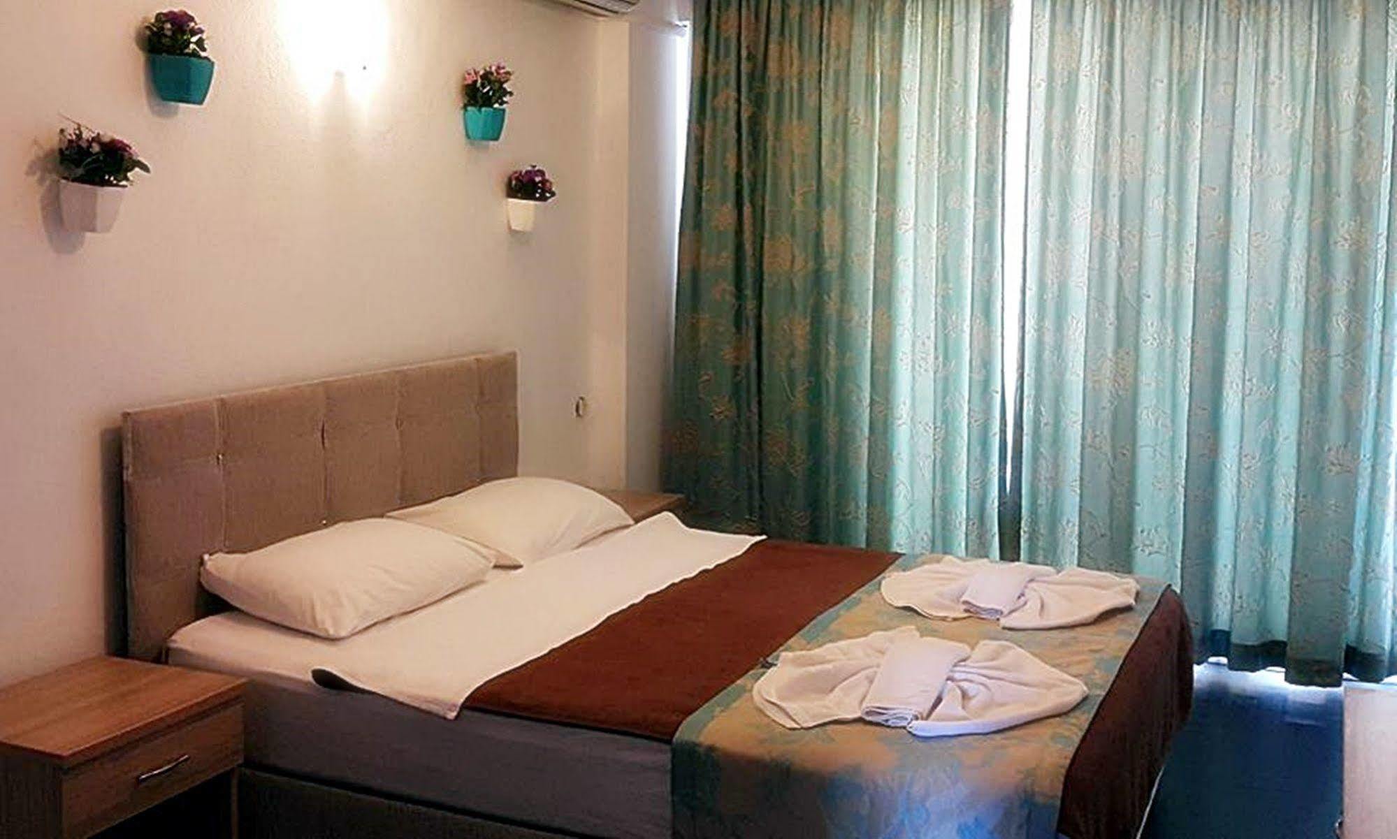 Angels Inn Marmaris Exterior foto